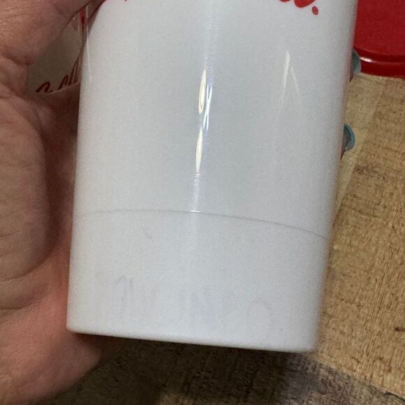 10 Vintage Coca-Cola Classic USA Whirly Plastic Cups With Lids - Picture 3 of 8